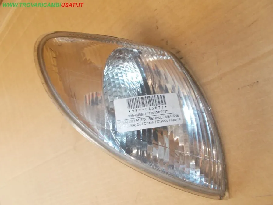 FANALINO ANT.D. RENAULT MEGANE (B/D/L/J64) 5p / Coach / Classic / Scenic