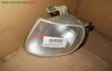 FANALINO ANT.S. BIANCO VOLKSWAGEN POLO (6N)