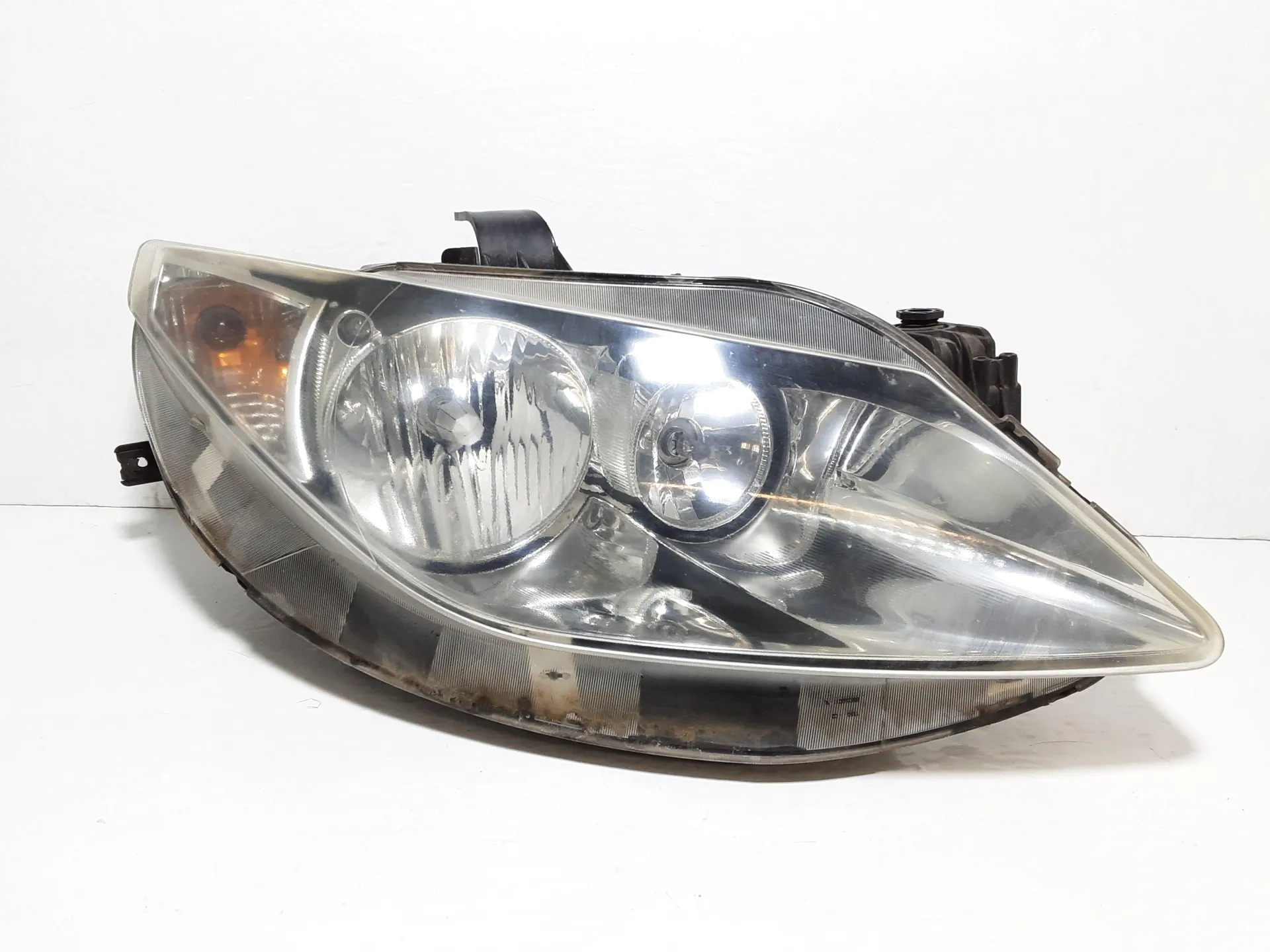 FARO ANTERIORE DESTRO con codice 89319111 da SEAT Ibiza Serie (08>12)