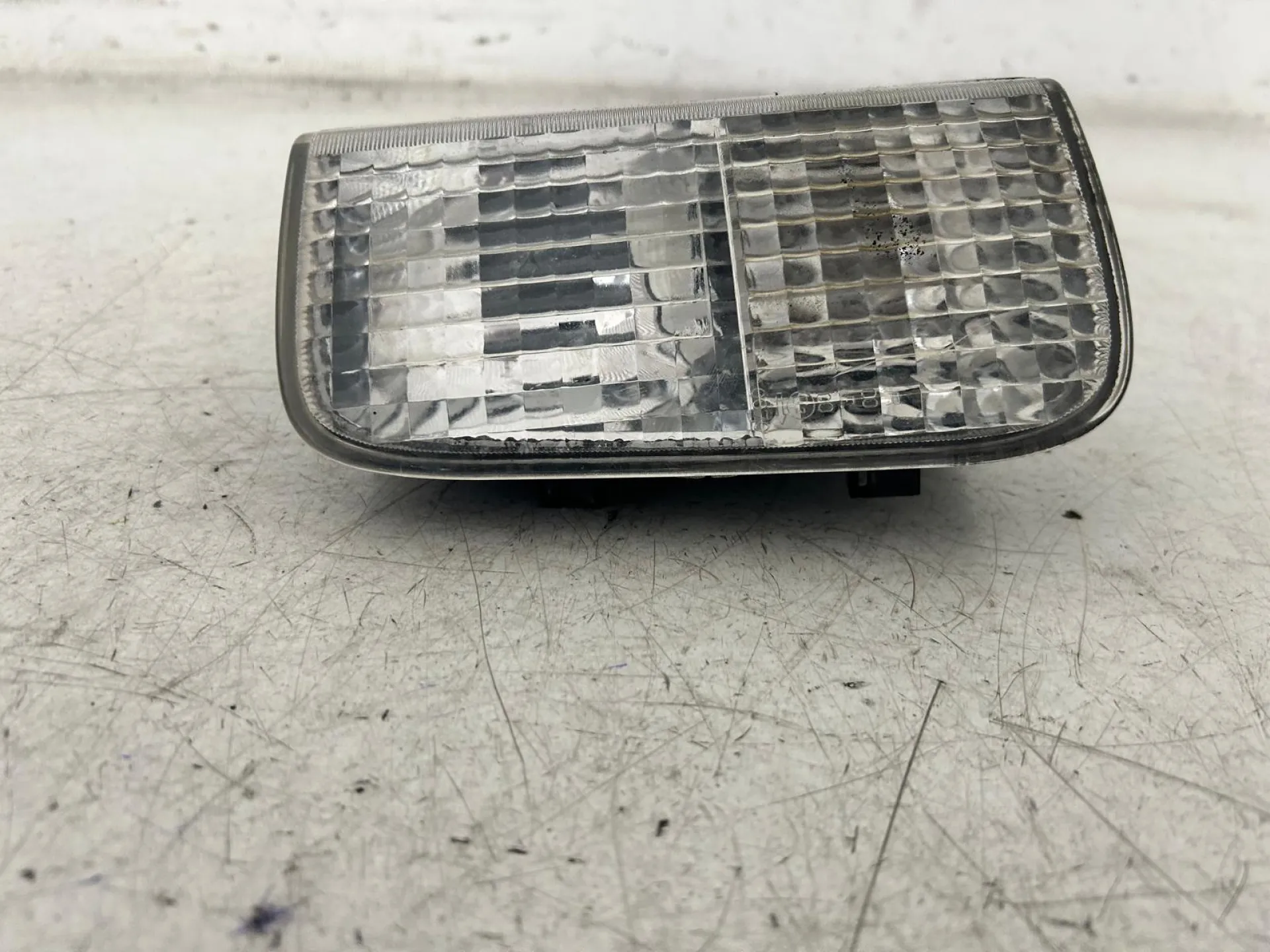 FARO FANALE RETRONEBBIA DX RENAULT Trafic Furgone 2° Serie 8200968063 (07>)