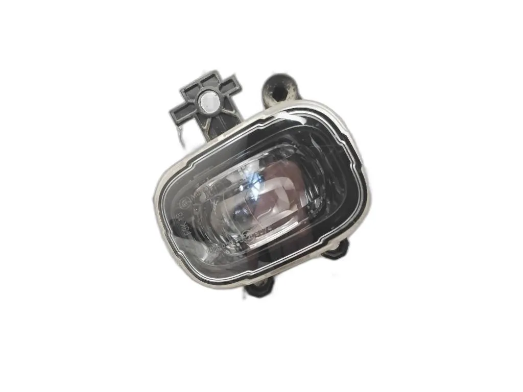 FENDINEBBIA ANTERIORE DX con codice 261504122R da NISSAN Qashqai Serie (J12) (21>)