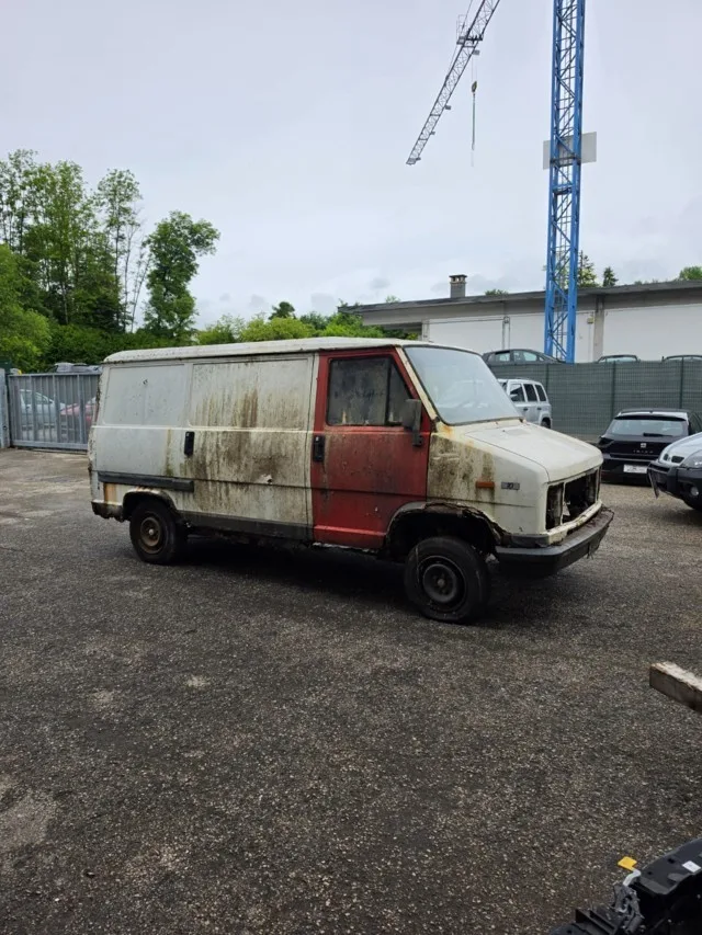 CENTRALINA FUSIBILI FIAT DUCATO 81>89