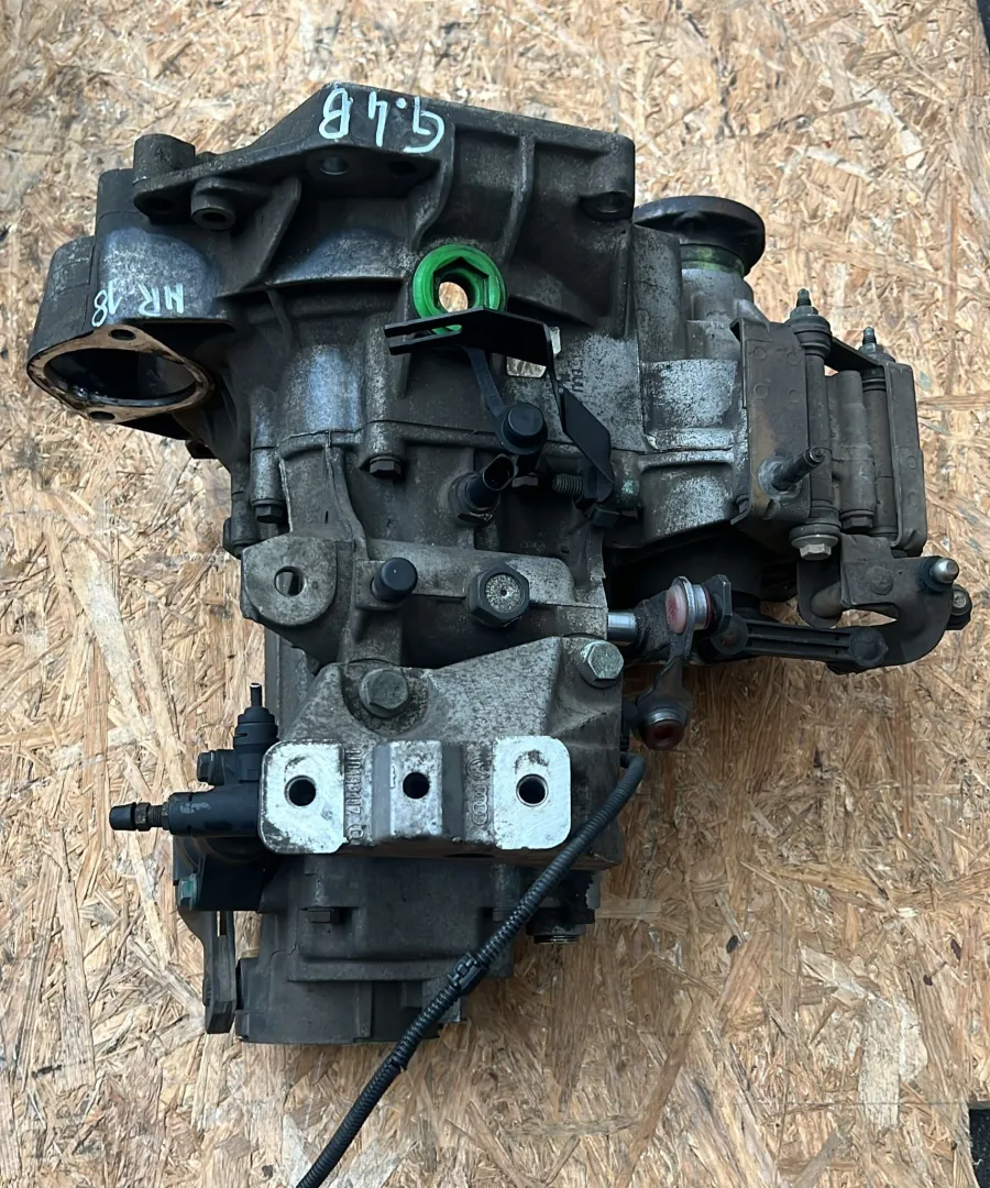 Cambio Manuale Completo VOLKSWAGEN Golf 4 Berlina (97>03) del 1997 - 2003 CODICE RICAMBIO : DUU11128