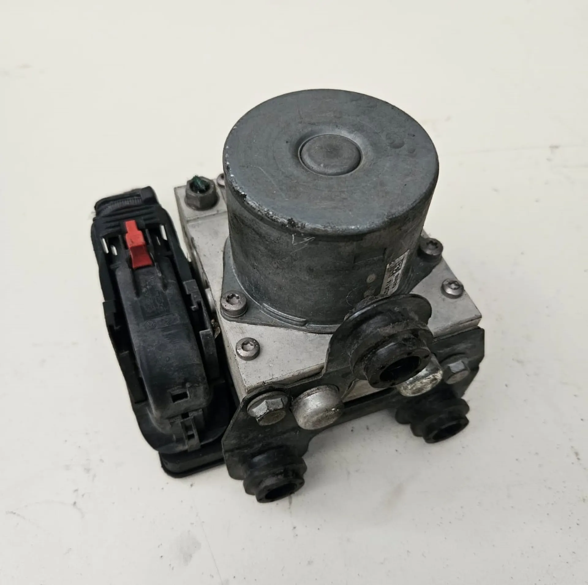 ABS VOLKSWAGEN Up Serie (122) (16>) del 2016 CODICE RICAMBIO : 1S0614517F
