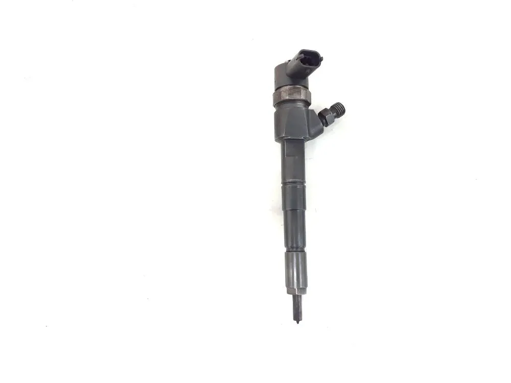 INIETTORE con codice 0445110300 da ALFA ROMEO Mito Serie (955_) con codice motore 955A3000/955A3000 Diesel 1600 (08>)