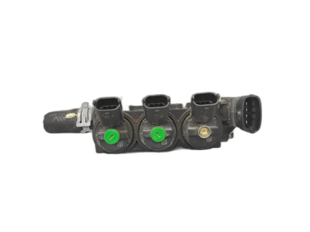 INIETTORI GPL con codice 175231448R da DACIA Sandero Serie II H4B400 bifuel/gas 898 (12>20)