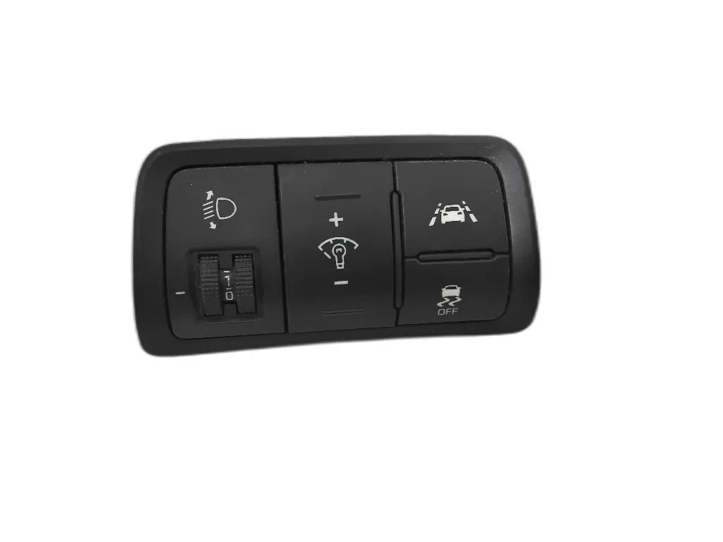 INTERRUTTORE COMANDO LUCI con codice 93300-C8000 da HYUNDAI i20 2° Serie (15>)