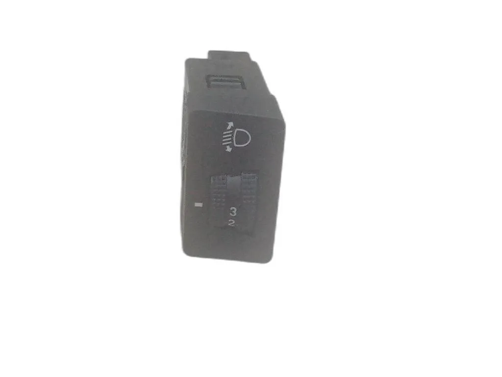 INTERRUTTORE COMANDO LUCI con codice 93760-2SBA09P da HYUNDAI iX35 1° Serie (10>)
