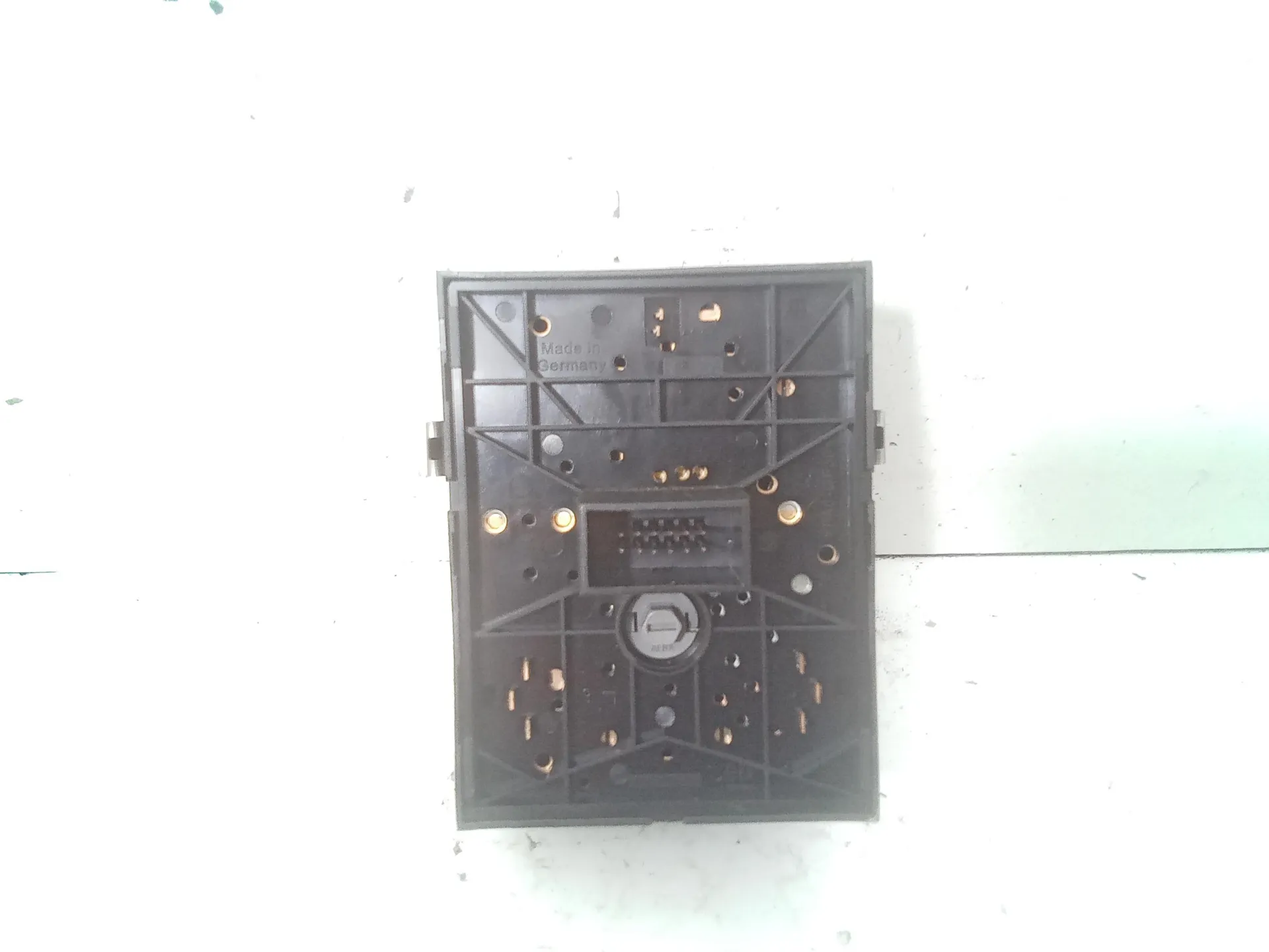 INTERRUTTORE COMANDO LUCI con codice 9116612 da OPEL Corsa C 5P 2° Serie (03>06)