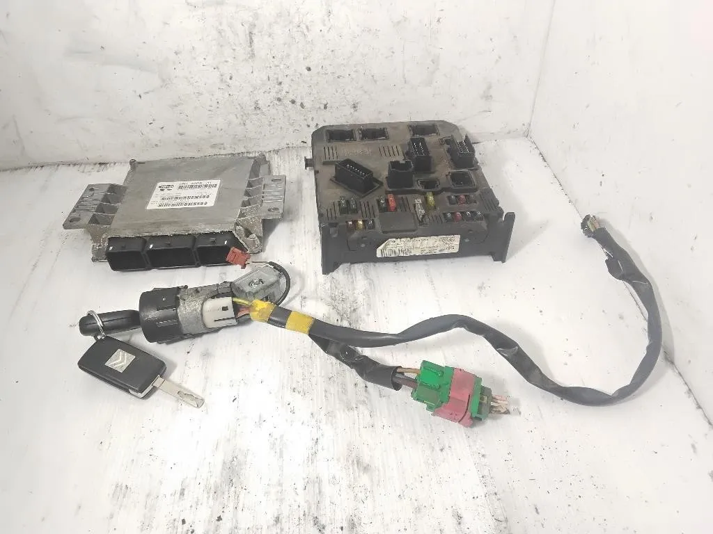 KIT CENTRALINA MOTORE con codice IAW48P2.7H 9646570280 9650585780 da CITROEN C2 2° Serie TU1A benzina 1124 (05>08)