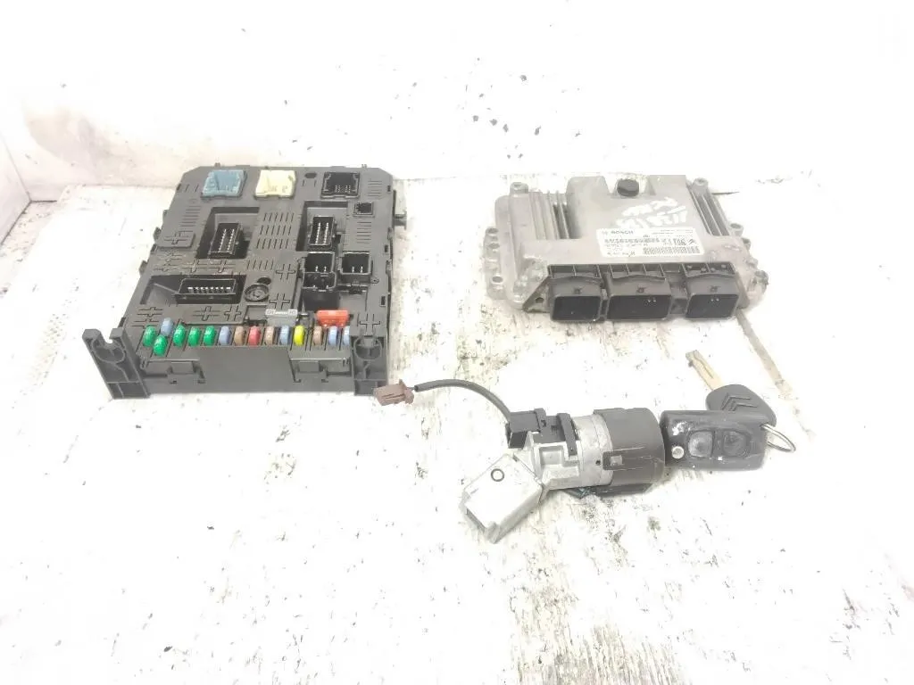 KIT CENTRALINA MOTORE con codice 0281013334 9666986680 da CITROEN C4 Picasso Mk1 DV6TED4-9HZ diesel 1560 (06>13)