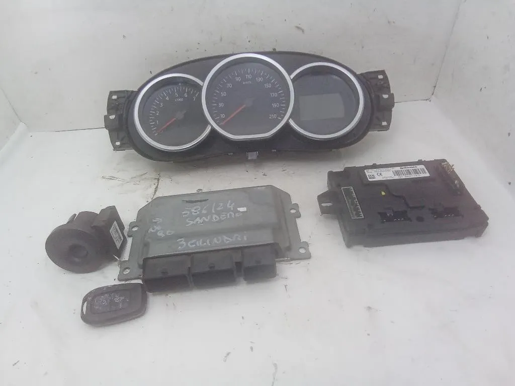 KIT CENTRALINA MOTORE DACIA Sandero Serie II A2C16897500 a2c1051040000 284B10447R B4D411 benzina 998 (12>20)