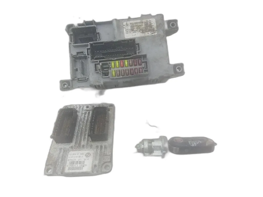 KIT CENTRALINA MOTORE con codice IAW5SF8.NS 51918335519624830 da FIAT 500 Serie 169A4000 bifuel/gas 1242 (07>14)
