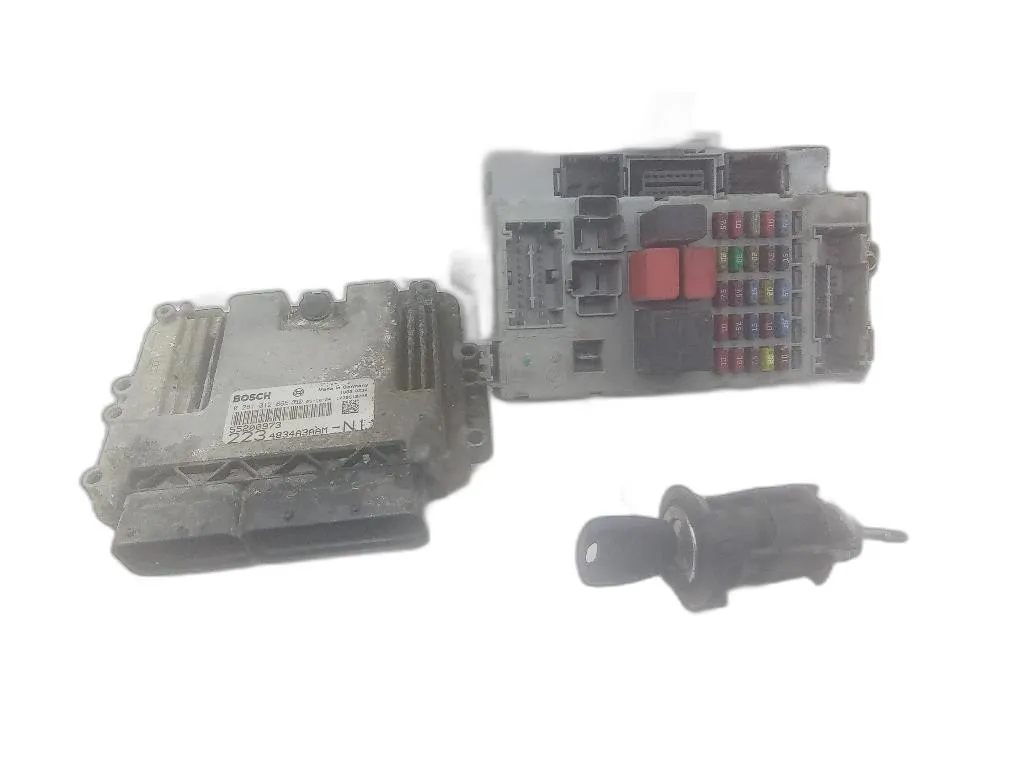 KIT CENTRALINA MOTORE con codice 0281012865 55200973 51770486 da FIAT Doblo Cargo 223B1000 diesel 1910 (05>09)