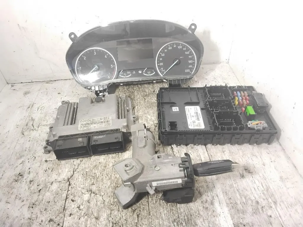KIT CENTRALINA MOTORE con codice 0281035144 JN15-12A650-YC HU5T-15604-ECL da FORD EcoSport Serie XUJH diesel 1497 (12>)