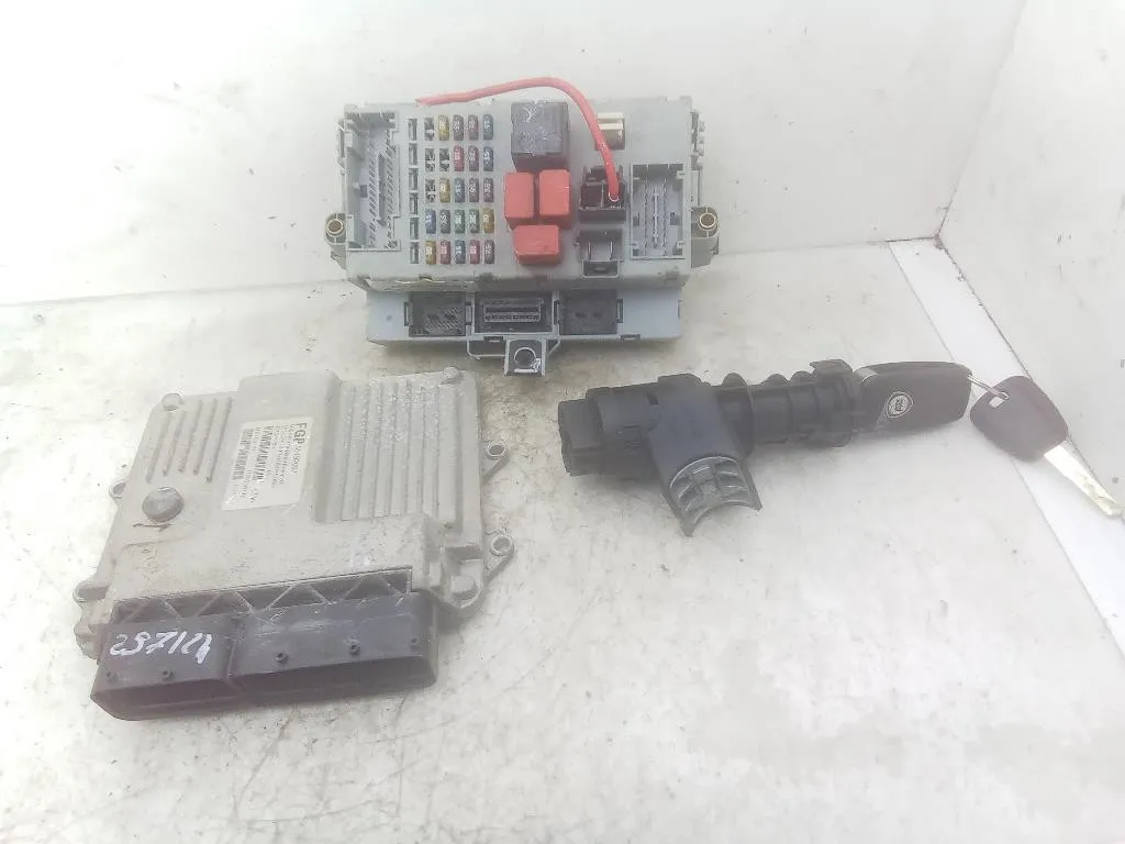 KIT CENTRALINA MOTORE con codice mjd6jf.y1 55192097 51734380 da LANCIA Ypsilon 1° Serie 188A9000 diesel 1248 (03>06)