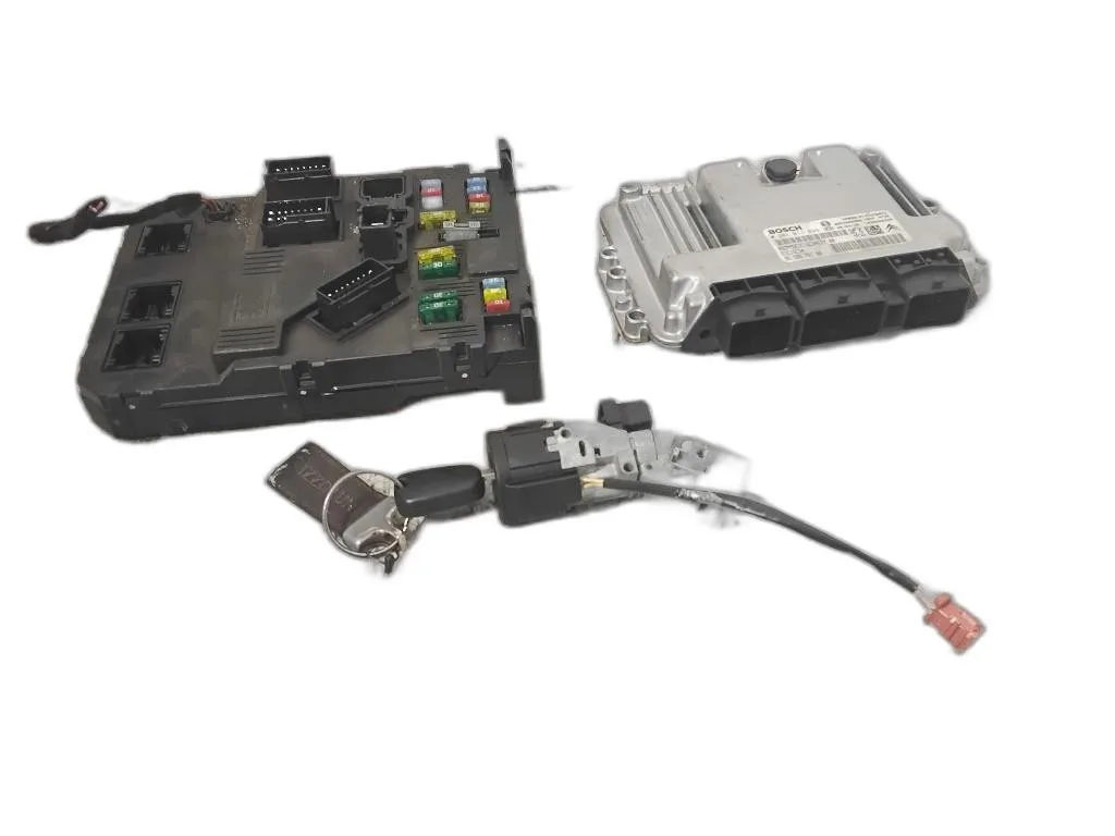 KIT CENTRALINA MOTORE con codice 0281011633 9658576180 9655708380 da PEUGEOT 407 Berlina DV6TED4 diesel 1560 (04>)