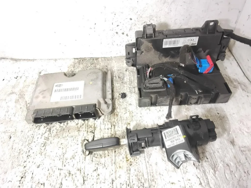 KIT CENTRALINA MOTORE con codice IAW4AF.S2 51793116 51783783 da FIAT Panda 2° Serie 188A4000 benzina 1242 (03>10)