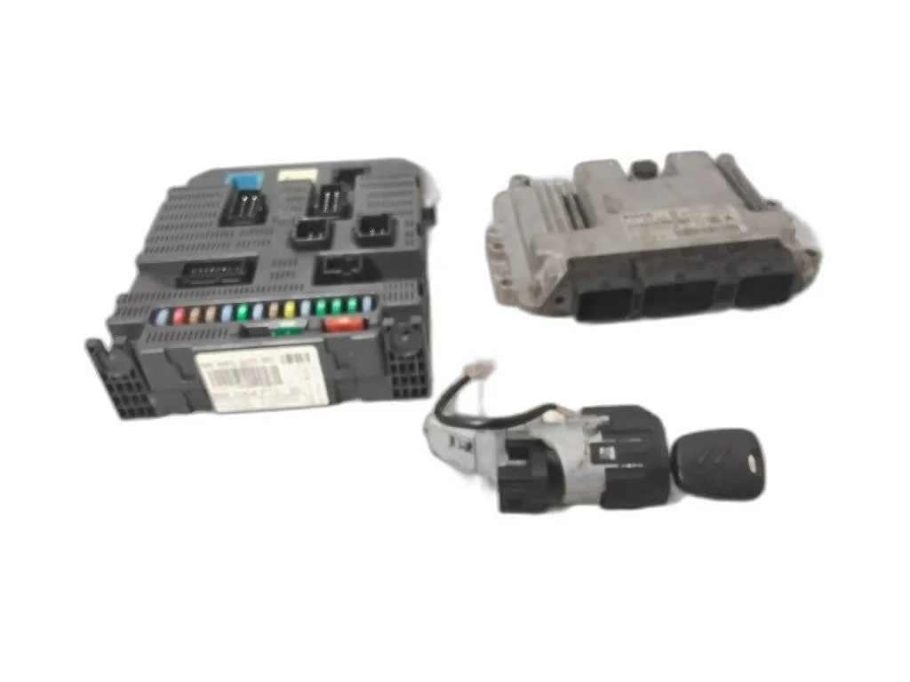 KIT CENTRALINA MOTORE con codice 0281012529 9663475880 966432580 da CITROEN C3 1° Serie DV4TD/8HX diesel 1398 (02>05)