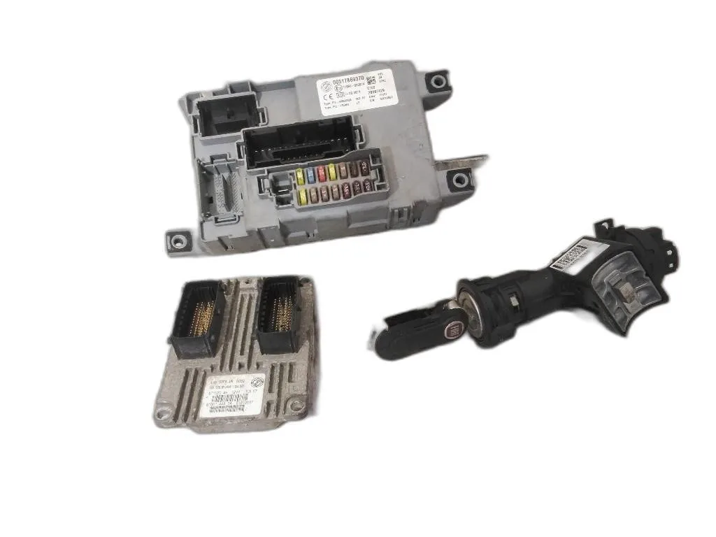 KIT CENTRALINA MOTORE con codice IAW5SF8.MR 51819337 517869370 da FIAT 500 Serie 169A4000 benzina 1242 (07>14)