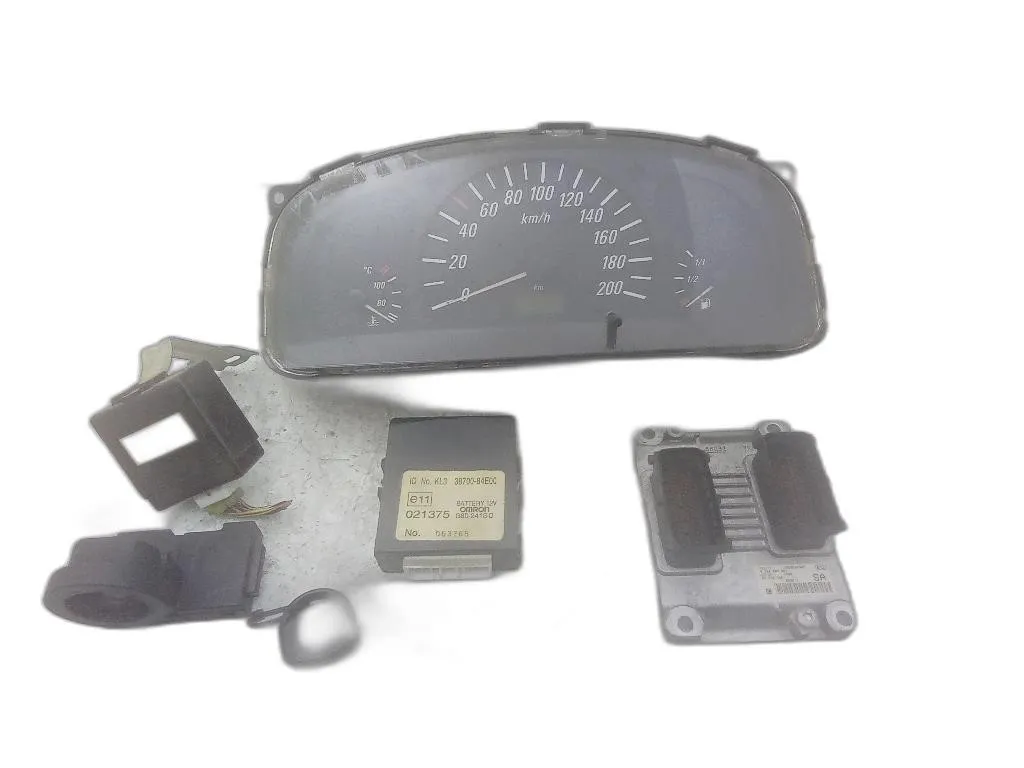 KIT CENTRALINA MOTORE con codice 0261207961 1039500585 34100--84EG da OPEL Agila 1° Serie Z10XE benzina 973 (00>04)