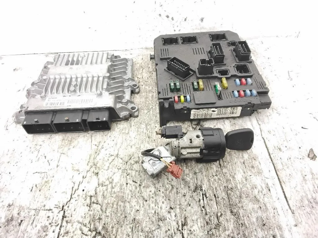 KIT CENTRALINA MOTORE con codice 5WS40167G-T 9655041480 9655221180 da PEUGEOT 407 Berlina DW10BTED4 diesel 1997 (04>)