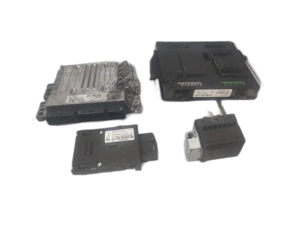 KIT CENTRALINA MOTORE con codice 237101478R S180067143A 284BA7882R da RENAULT Scenic X MOD K9K837 diesel 1461 (09>)