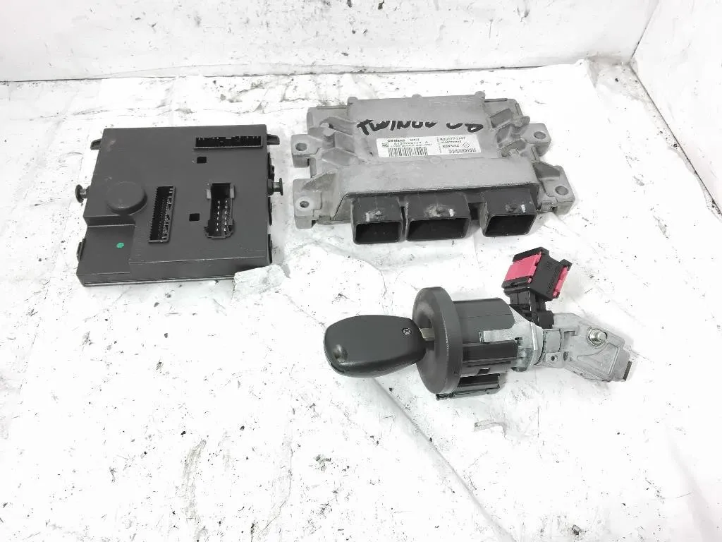 KIT CENTRALINA MOTORE con codice S120200113 8200774777 8200874481 da RENAULT Twingo II serie D4FJ7 benzina 1149 (07>14)