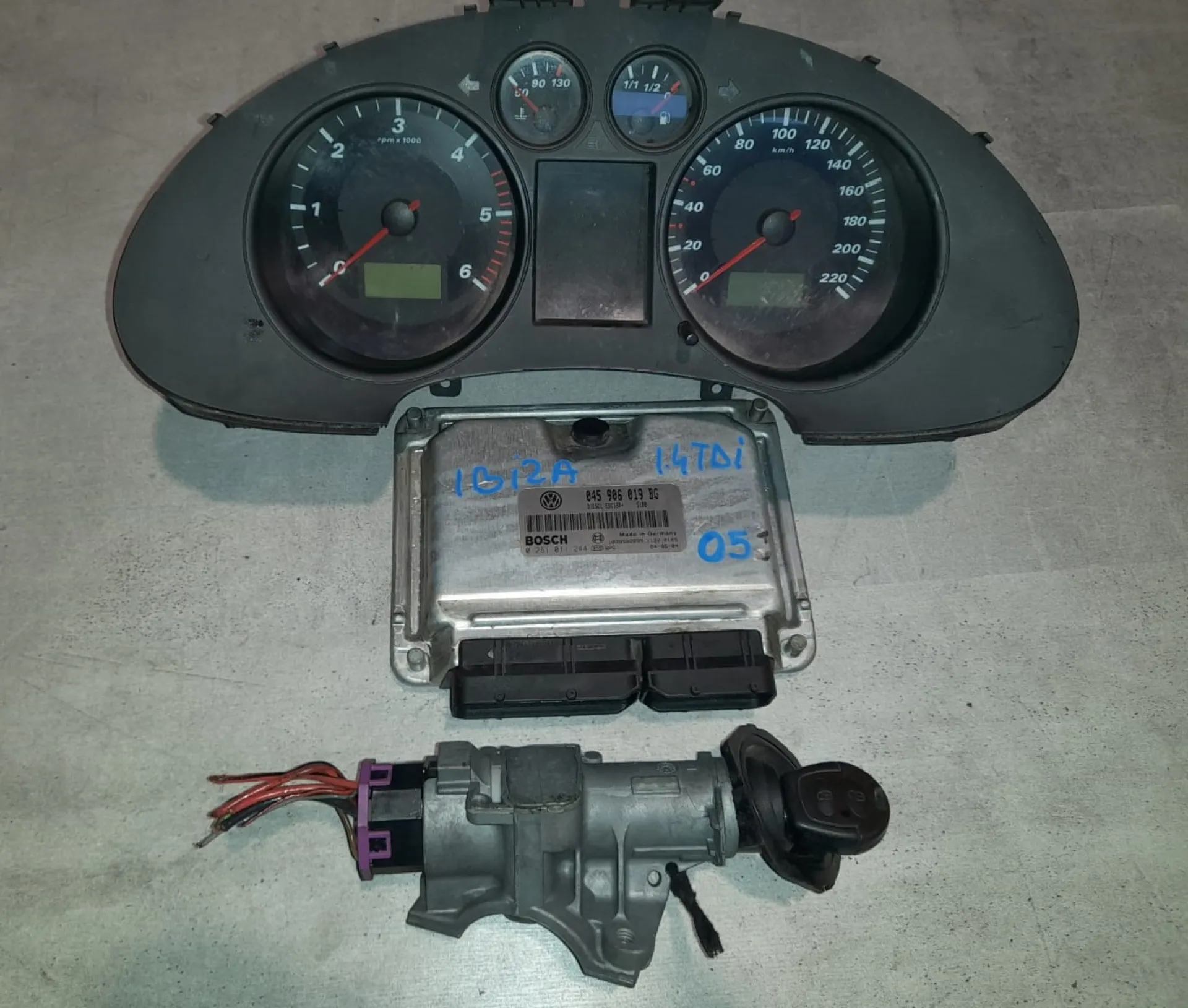 Kit centralina motore Seat Ibiza 1.4 D del 2005 CODICE RICAMBIO : 045986019BG