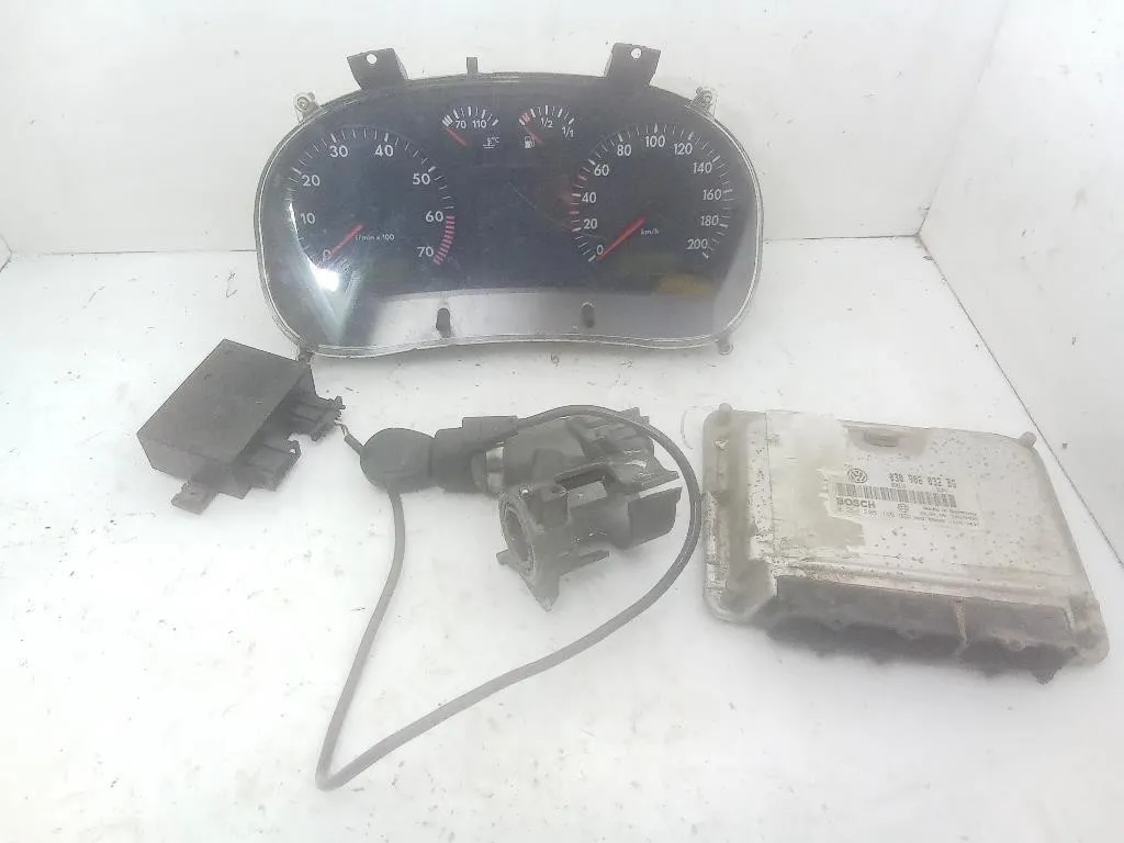 KIT CENTRALINA MOTORE con codice 0261206746 030906032BG da SEAT Ibiza Serie ALD benzina 999 (99>02)