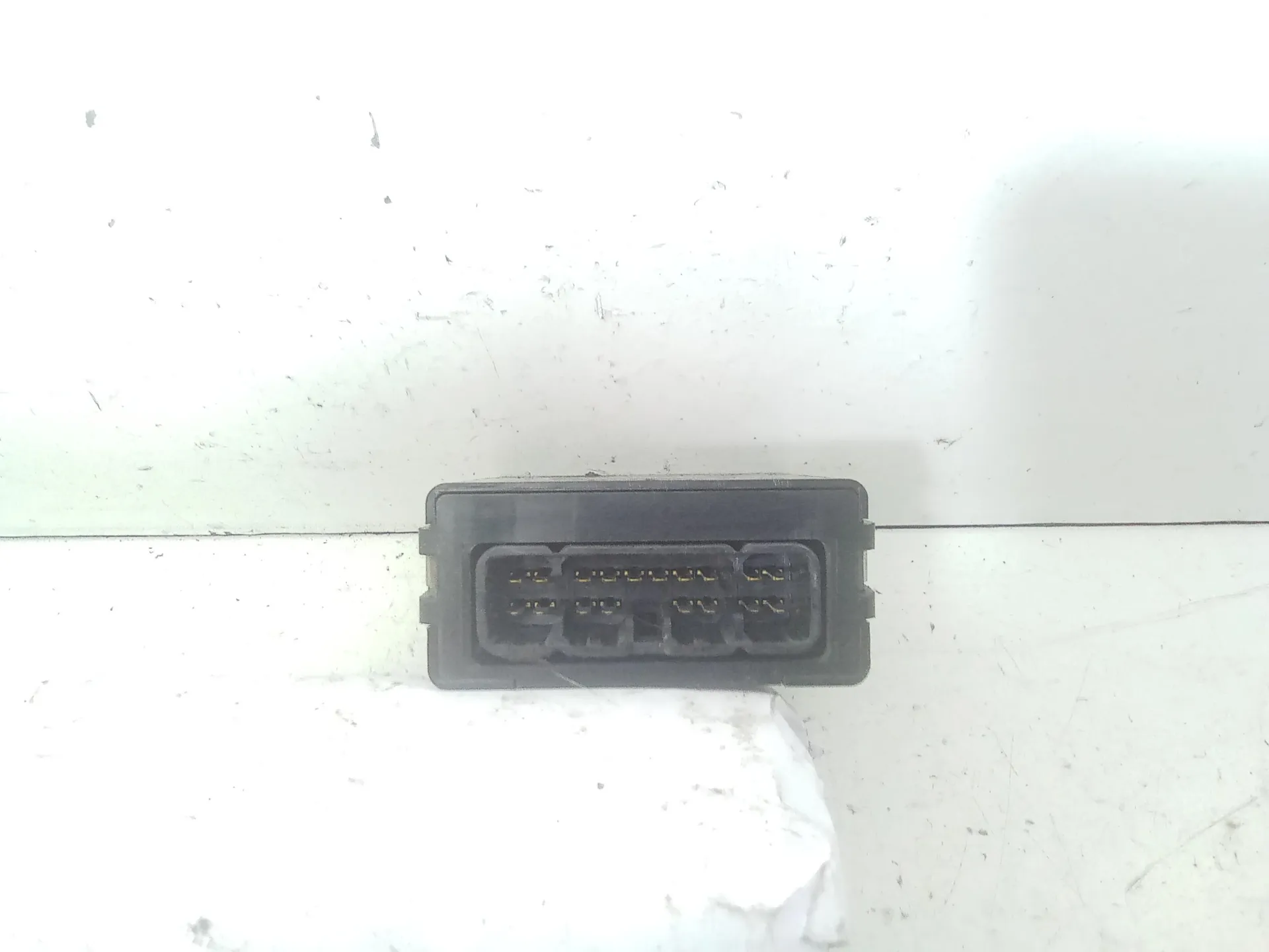KIT CENTRALINA MOTORE con codice 89661-52065 da TOYOTA Yaris Serie 1szfe Benzina 1000 (99>03)