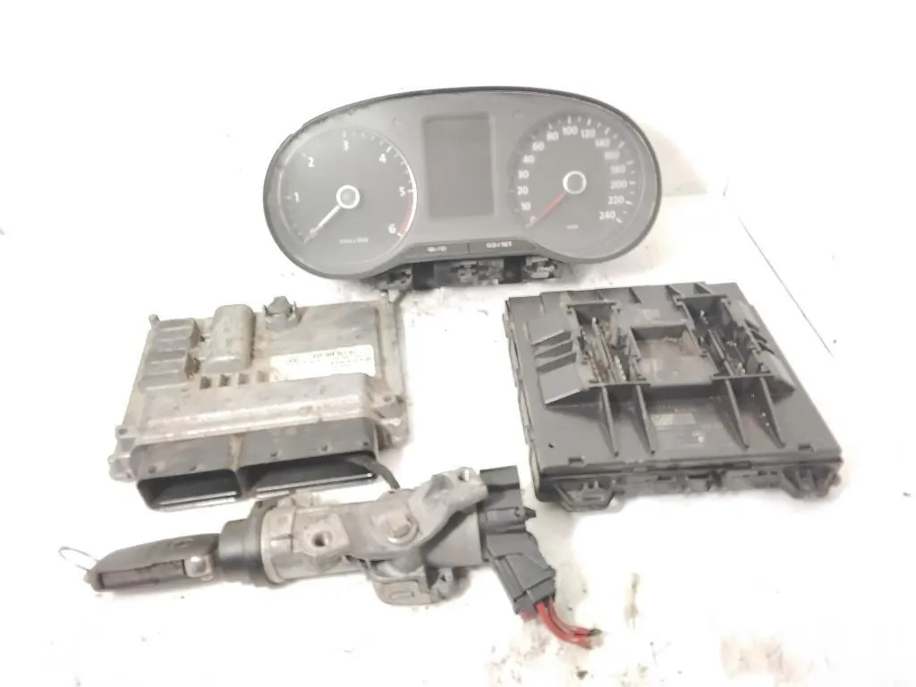 KIT CENTRALINA MOTORE con codice 03P906021AJ 28419498 6R0937086P da VOLKSWAGEN Polo 5° Serie CFWA diesel 1198 (09>17)