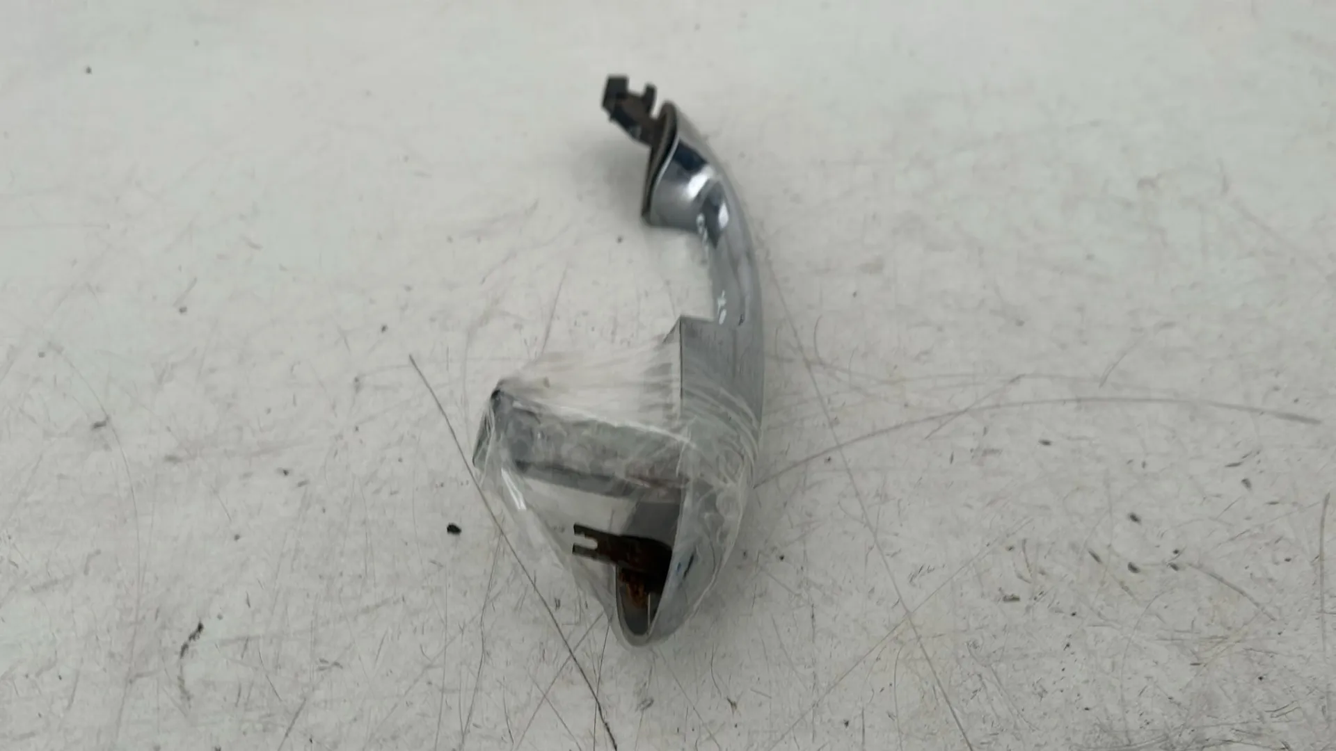 MANIGLIA ESTERNA ANTERIORE DESTRA ALFA ROMEO Mito Serie (955_) 156099956 (08>)