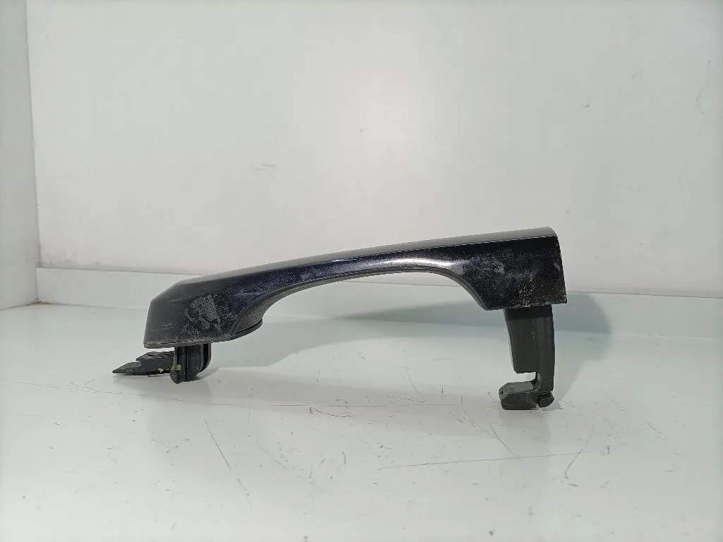 MANIGLIA ESTERNA ANTERIORE SINISTRA con codice 735666439 da JEEP Renegade Serie (18>)