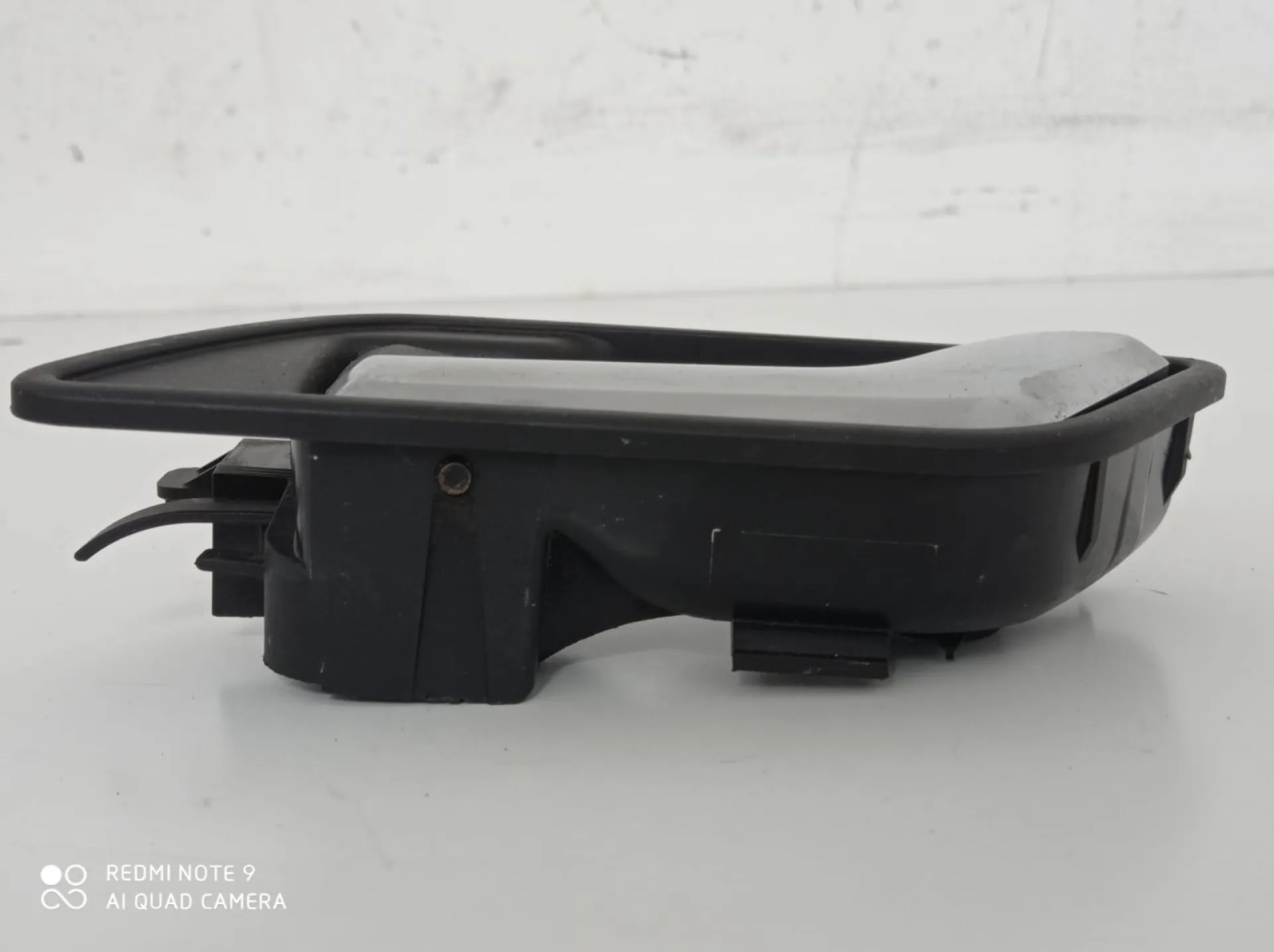 MANIGLIA INTERNA ANTERIORE DESTRA LAND ROVER Range Rover SPORT (05>13)