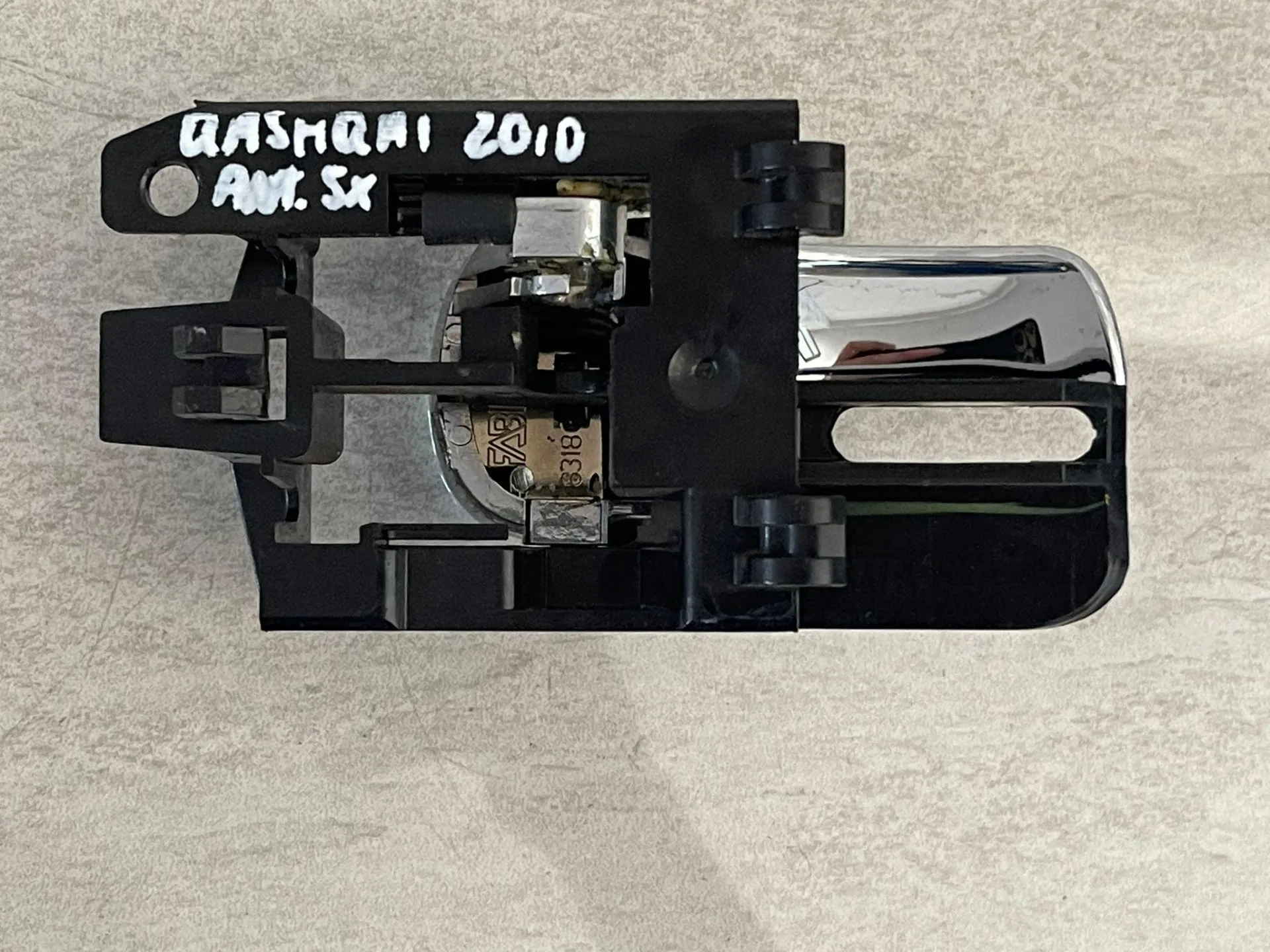 MANIGLIA INTERNA ANTERIORE SINISTRA NISSAN Qashqai 2° Serie 80671JD00E (10>13)