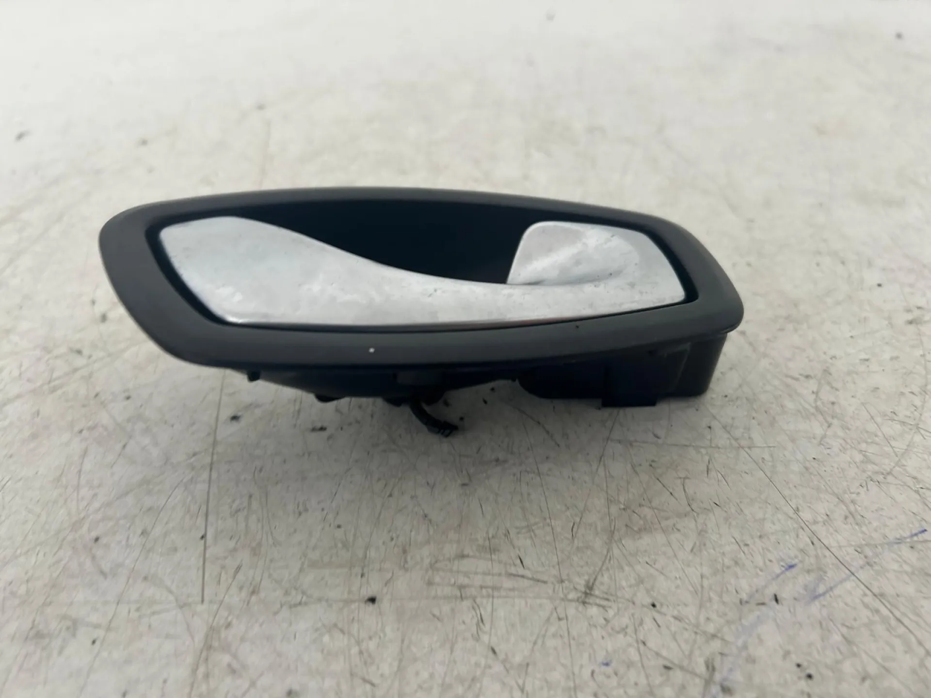 MANIGLIA INTERNA POSTERIORE DESTRA RENAULT Clio Serie IV 826720001R (12>19)