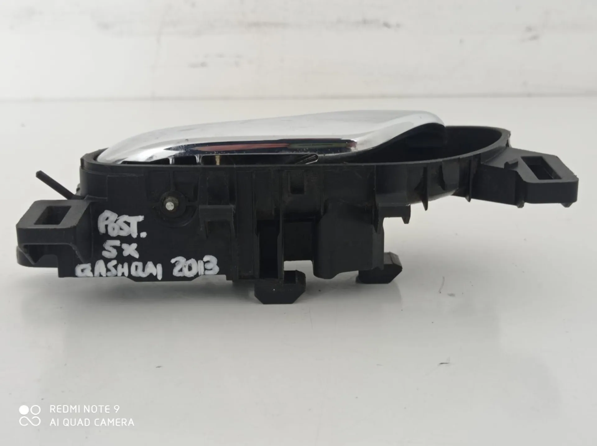 MANIGLIA INTERNA POSTERIORE SINISTRA con codice 80671-4EA0 da NISSAN Qashqai 2° Serie (10>13)