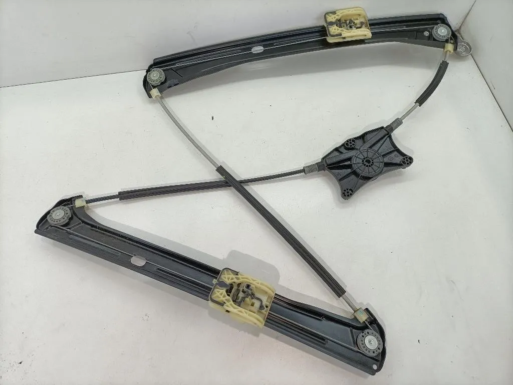MECCANISMO ALZAVETRO ANT. DX VOLKSWAGEN Tiguan Serie 5NA837462A DGDB (16>)