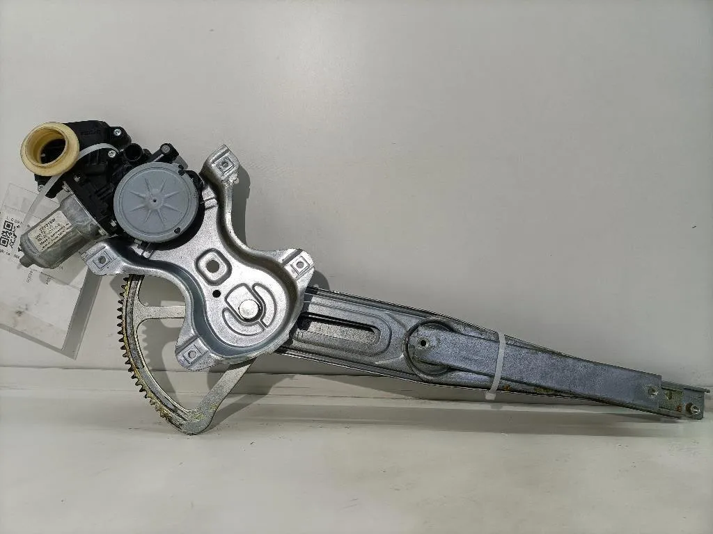 MECCANISMO ALZAVETRO ANT. SX TOYOTA Yaris Serie 698200D041 1KRFE (05>08)