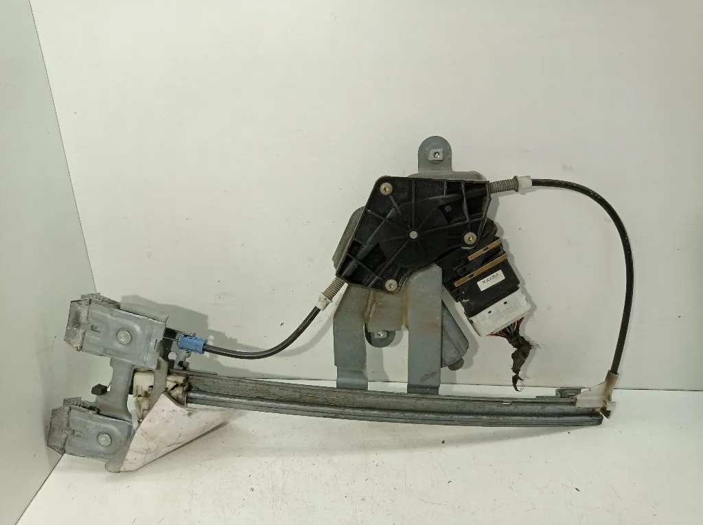 MECCANISMO ALZAVETRO POST. DX SKODA Octavia S. Wagon 2° Serie 1U0839462B ASV (00>04)