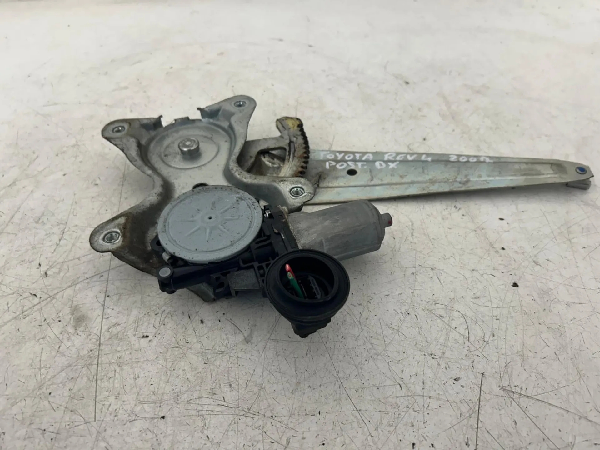 MECCANISMO ALZAVETRO POST. DX TOYOTA Rav4 4° Serie 6980342040 (05>09)