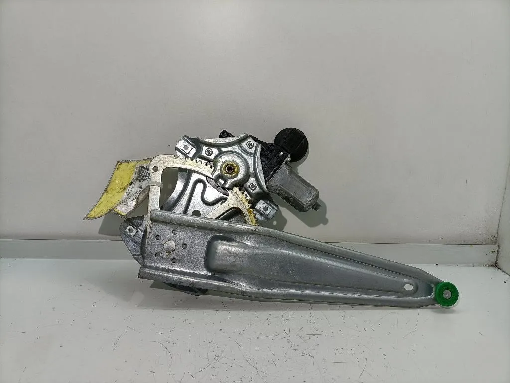 MECCANISMO ALZAVETRO POST. DX TOYOTA Yaris Serie 1KRFE (14>16)