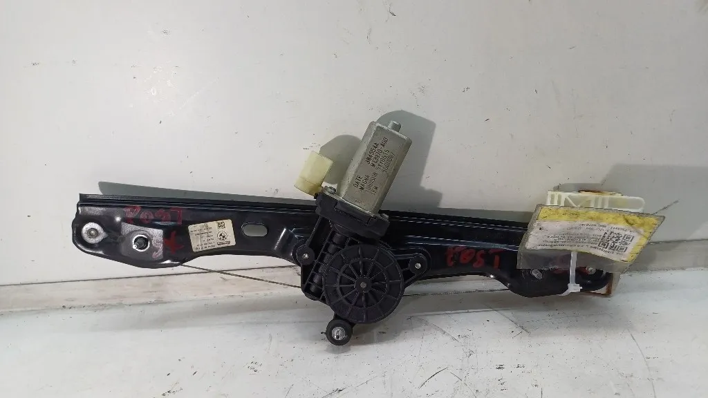 MECCANISMO ALZAVETRO POST. SX BMW Serie 1 F20 51357281883 N47D16A (11>19)