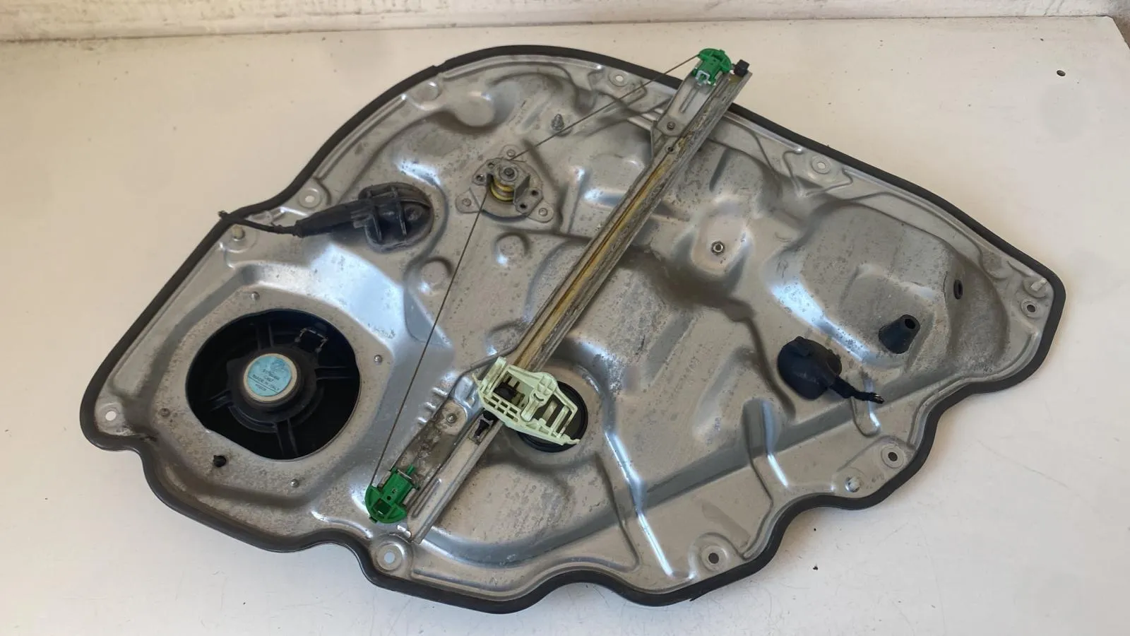 MECCANISMO ALZAVETRO POST. SX con codice 00518084460 da LANCIA Musa 2° Serie (07>)