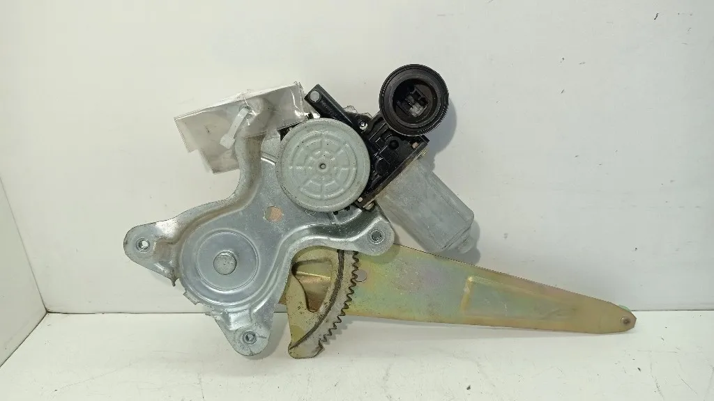 MECCANISMO ALZAVETRO POST. SX TOYOTA Rav4 2° Serie 6980442020 1CDFTV (00>03)
