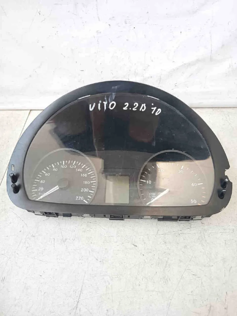 Quadro Strumenti MERCEDES Vito W639 2° Serie del 2003 - 2014  CODICE RICAMBIO : a639900600