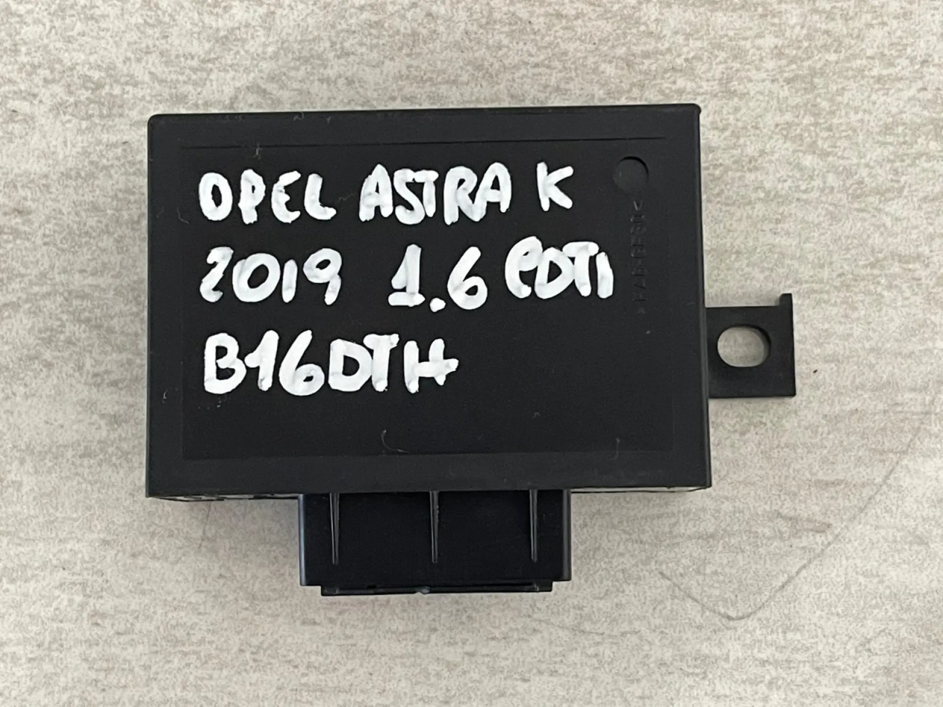 MODULO ELETTRONICO con codice 510558799 da OPEL Astra K Sports Tourer Diesel 1600 (15>22)