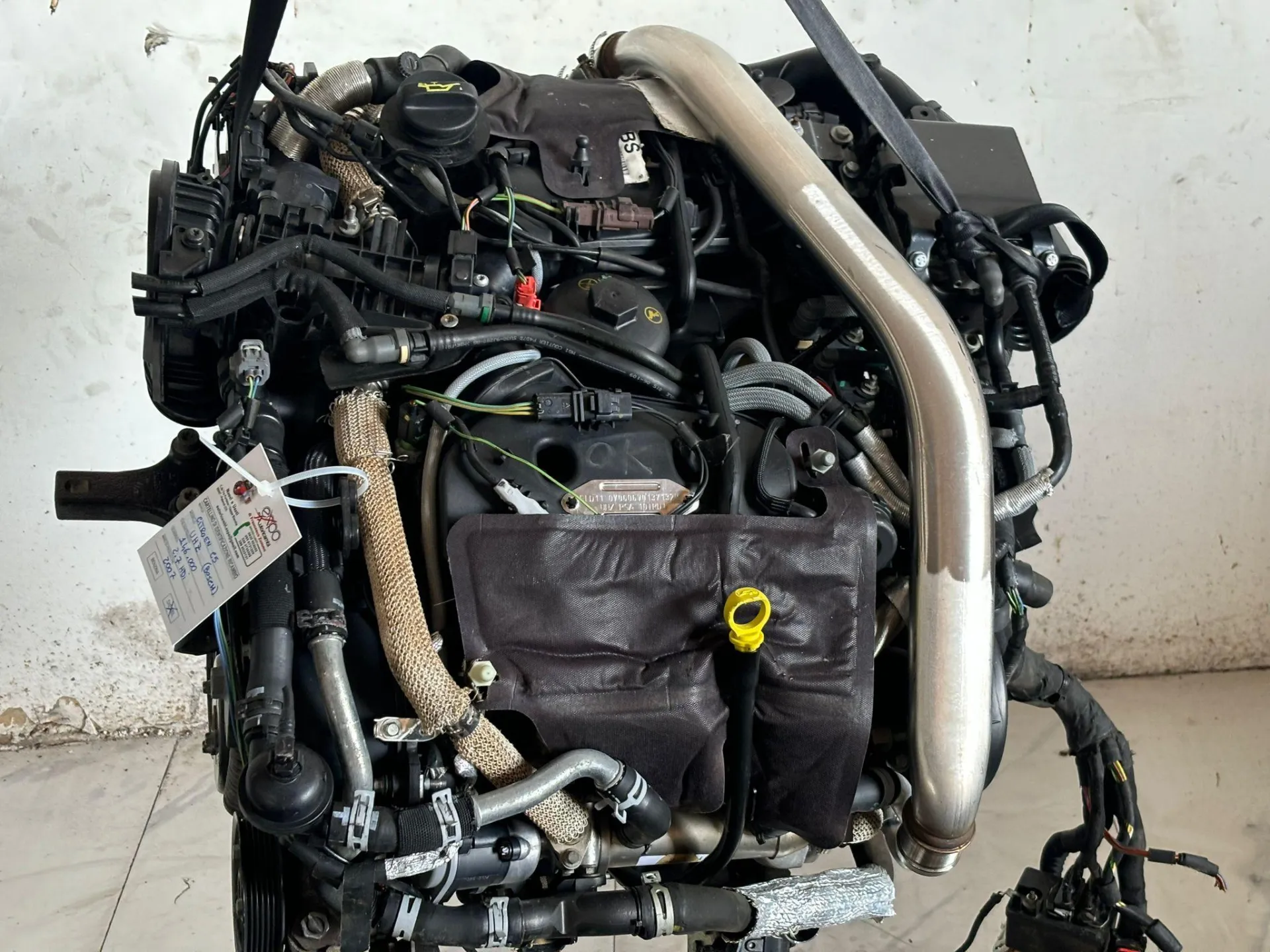 MOTORE COMPLETO con codice con codice motore UHZ da CITROEN C5 Berlina 2° Serie Diesel 2700 (04>08)