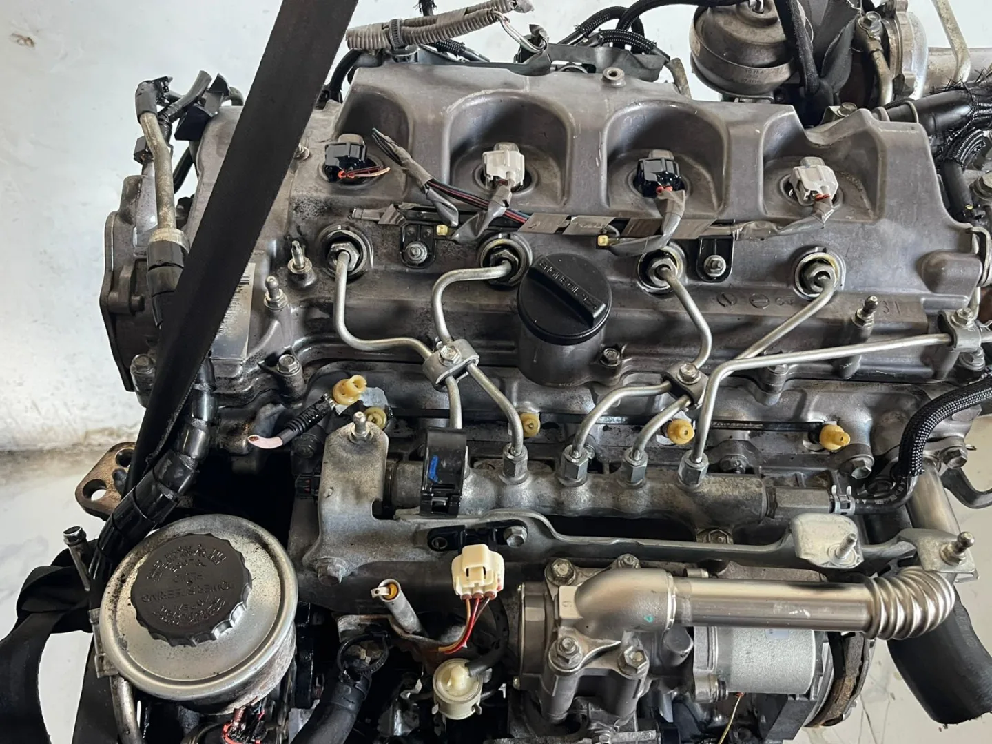 MOTORE COMPLETO TOYOTA Rav4 5° Serie con codice motore 2AD FTV Diesel 2200